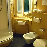 Moderna Szálloda