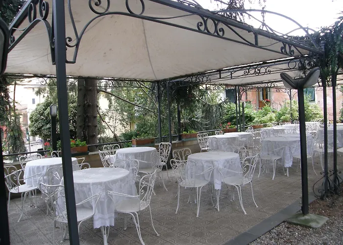 Moderna Otel