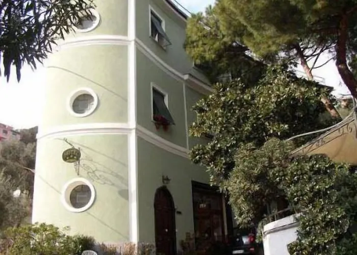 Otel Moderna Bonassola
