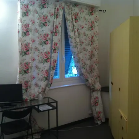 Moderna Otel 3*